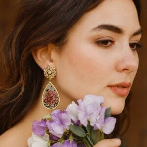 Boucles d'oreilles fantaisie roses aura libre